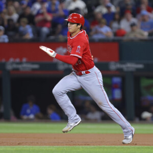 全打席で出塁した大谷翔平は今季10個目の盗塁も決めて3年連続2桁盗塁をマーク（写真・AP/アフロ）