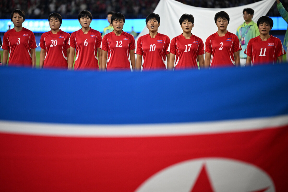 アジア大会女子サッカー決勝で日本に敗れた北朝鮮のGK途中交代は、やはり“懲罰”で、その選手起用を巡り“内紛”まで起きていた（写真・ロイター/アフロ）