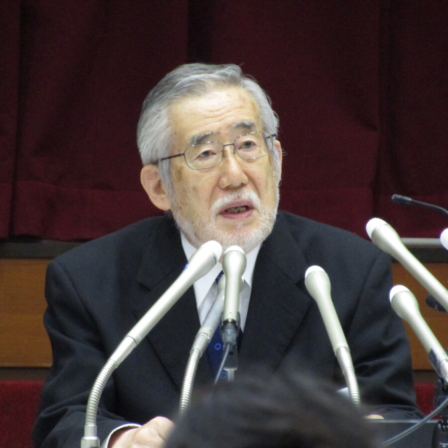 辞任が決まっている日大の酒井健夫学長がアメフト部廃部の最終決裁権を持っている。それっておかしくない？