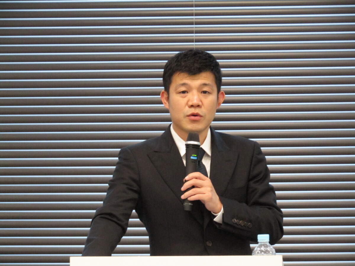 3150ファイトのファウンダーを務める亀田興毅氏は涙ながらに3.31名古屋大会のカード変更などを発表した