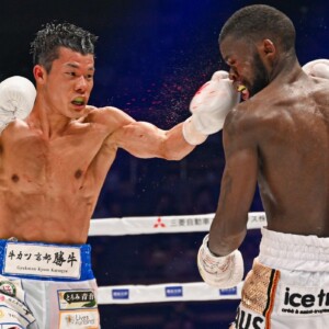 昨年10月に僅差判定で敗れた亀田和毅（左）とドラミニ（右）との引退をかけた再戦が暗礁に乗り上げた（©AndStill／Boxingmobile）