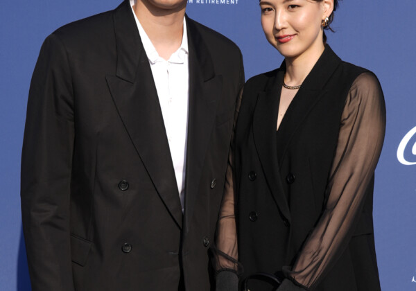 ドジャースのチャリティーイベントに参加した大谷翔平と妻の真美子さん（写真・AP/アフロ）
