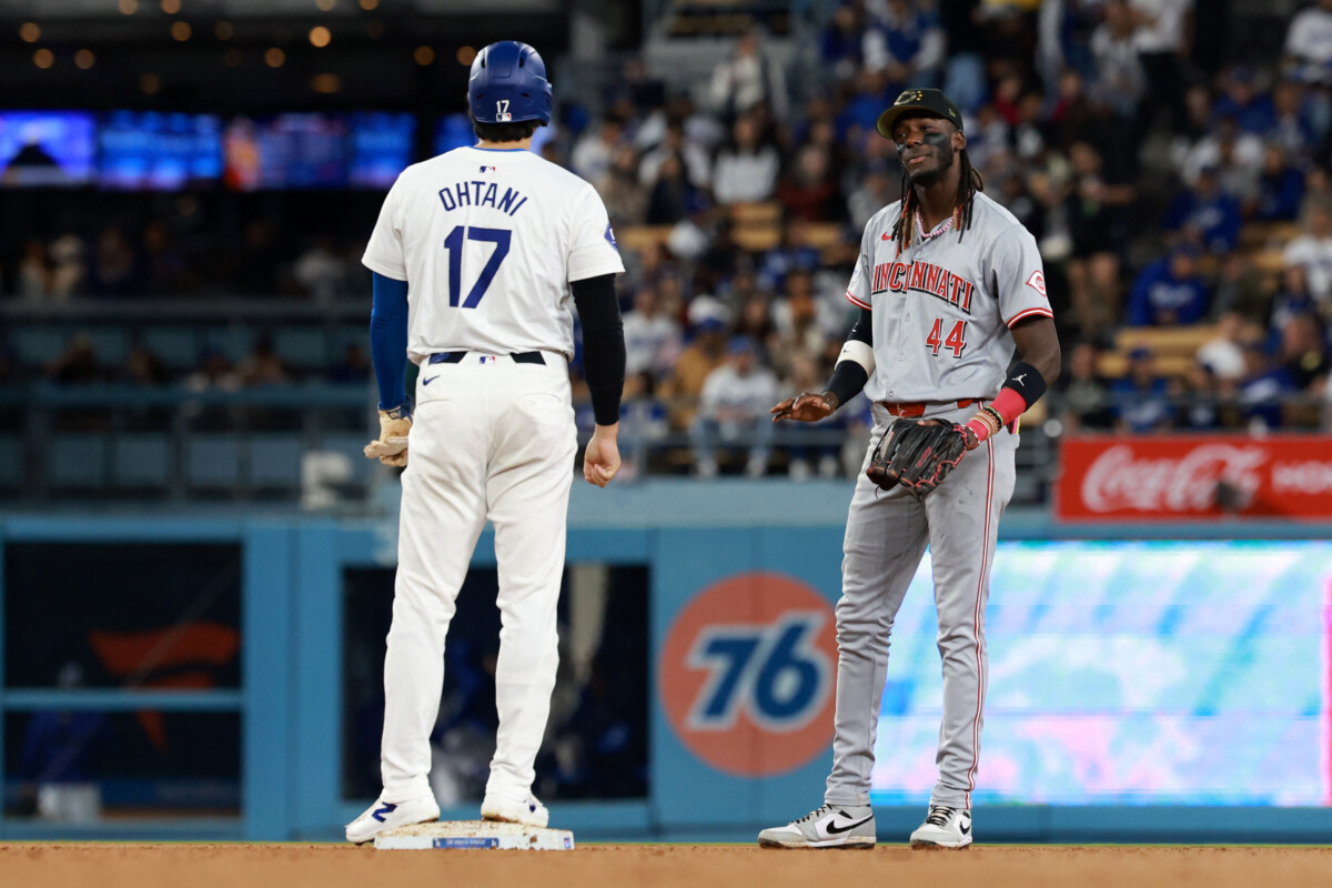 5月17日のドジャース戦でもレッズのデラクルーズは憧れの大谷に話しかけた（写真：USA TODAY Sports/ロイター/アフロ）