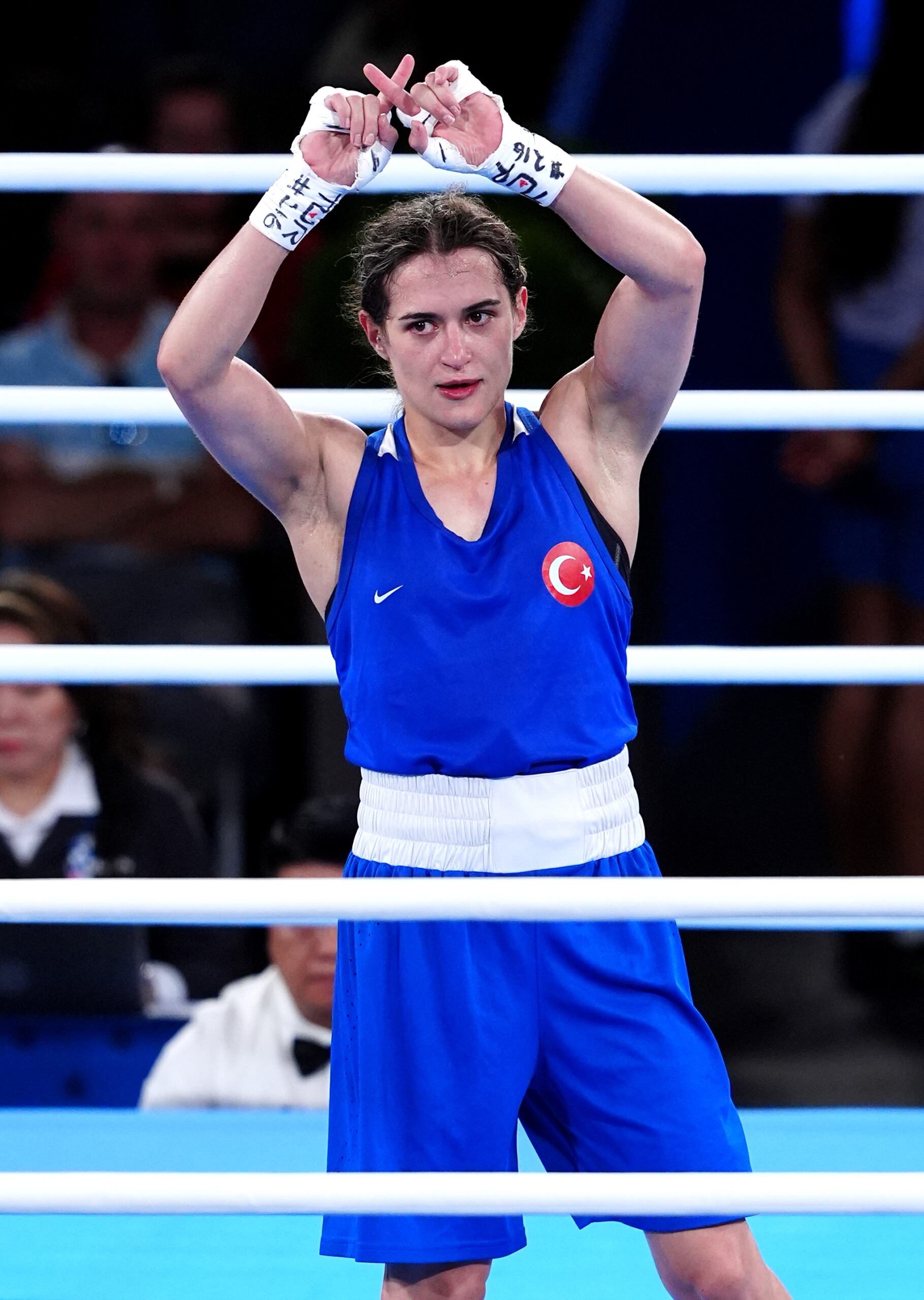 パリ五輪で性別騒動の台湾女子ボクサーリンが圧勝で決勝進出も敗れた
