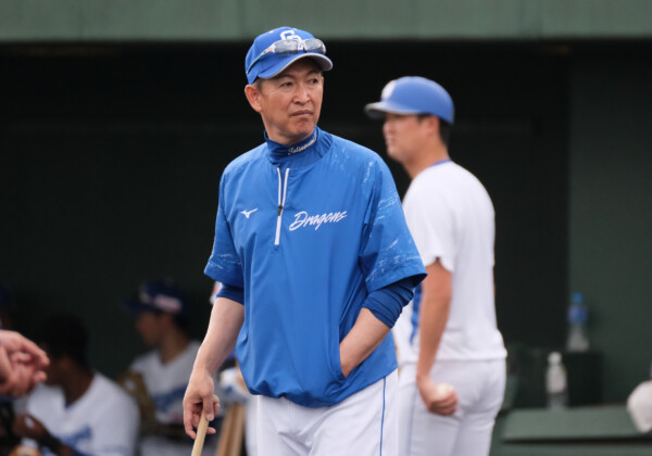 中日の立浪監督は3年の任期でチームを浮上させることができなかった（写真・黒田史夫）