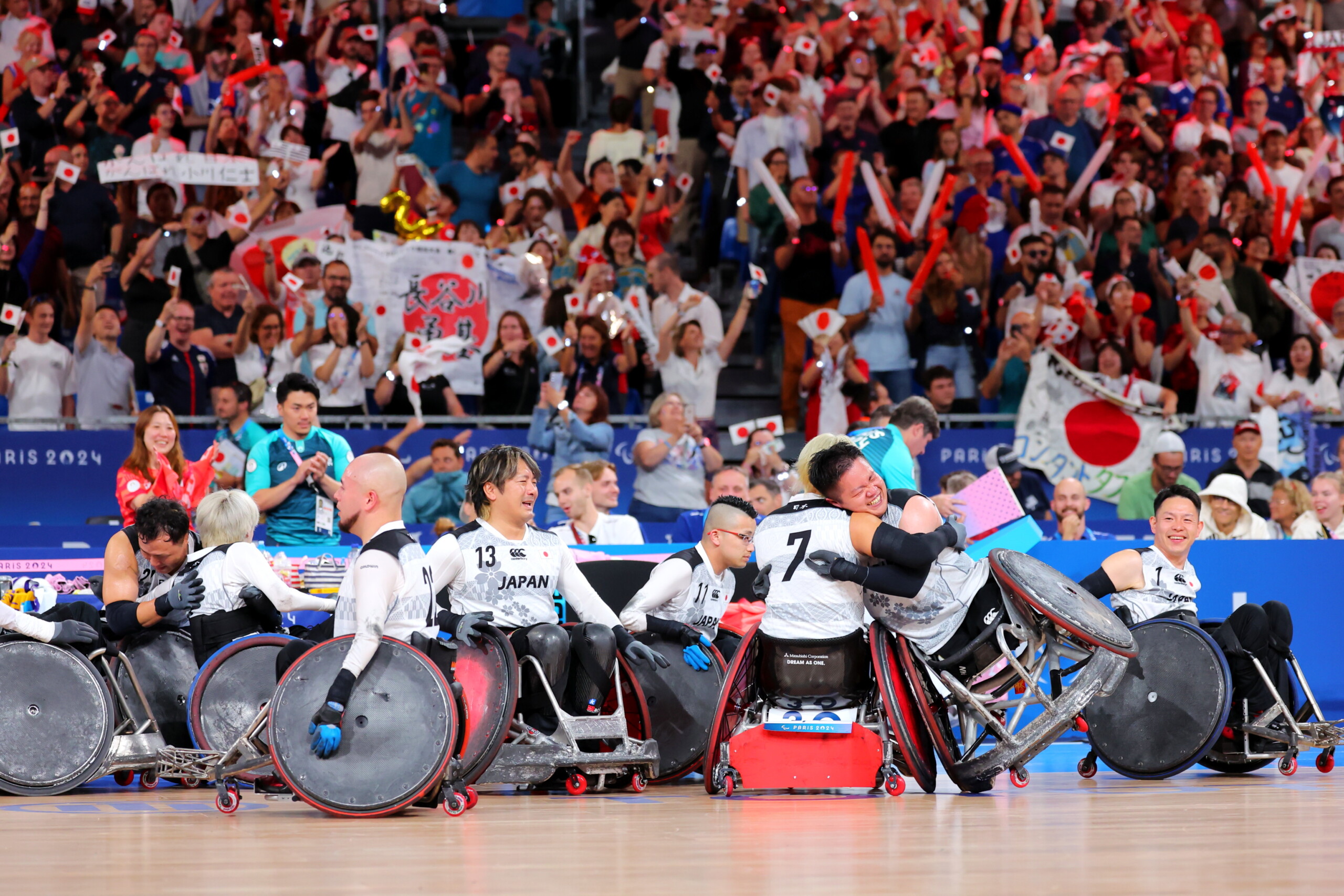 最高の喜びがパリにあった」パリパラ五輪の車いすラグビーで日本が米国