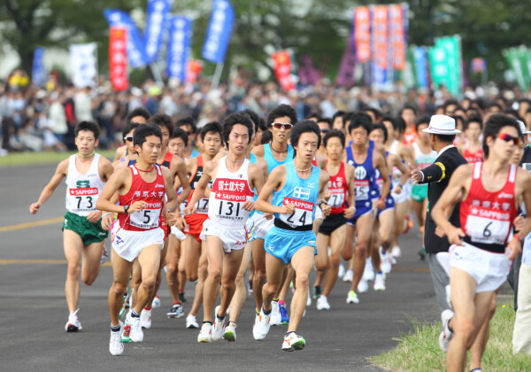 酷暑の中で開催された箱根駅伝の予選会で異変（写真：YUTAKA/アフロスポーツ）