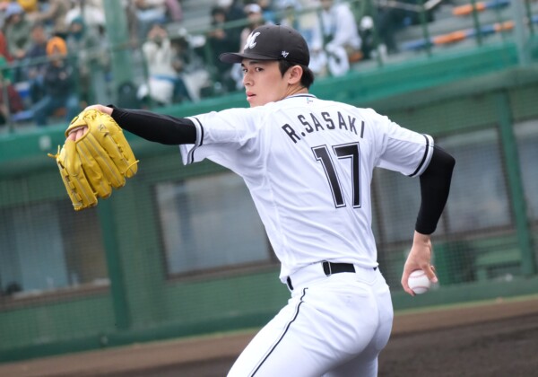 球界大御所がロッテ佐々木朗希のメジャー挑戦に苦言を呈した（写真・黒田史夫）