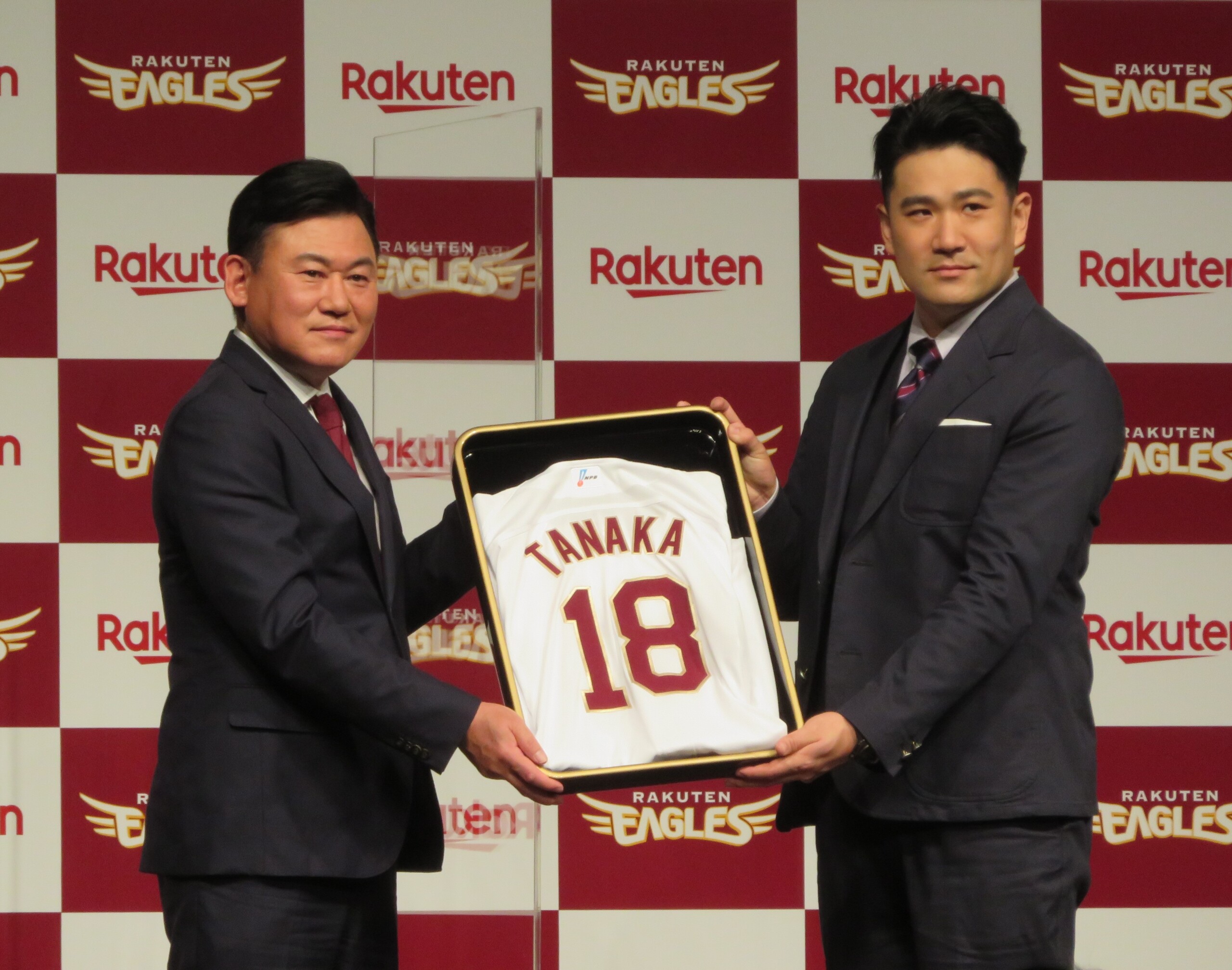 楽天の田中将大の退団問題に「メジャーから復帰時に高額契約したことが