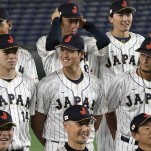 佐々木争奪戦では大谷翔平とダルビッシュ有がそれぞれ出馬した（写真・AP/アフロ）