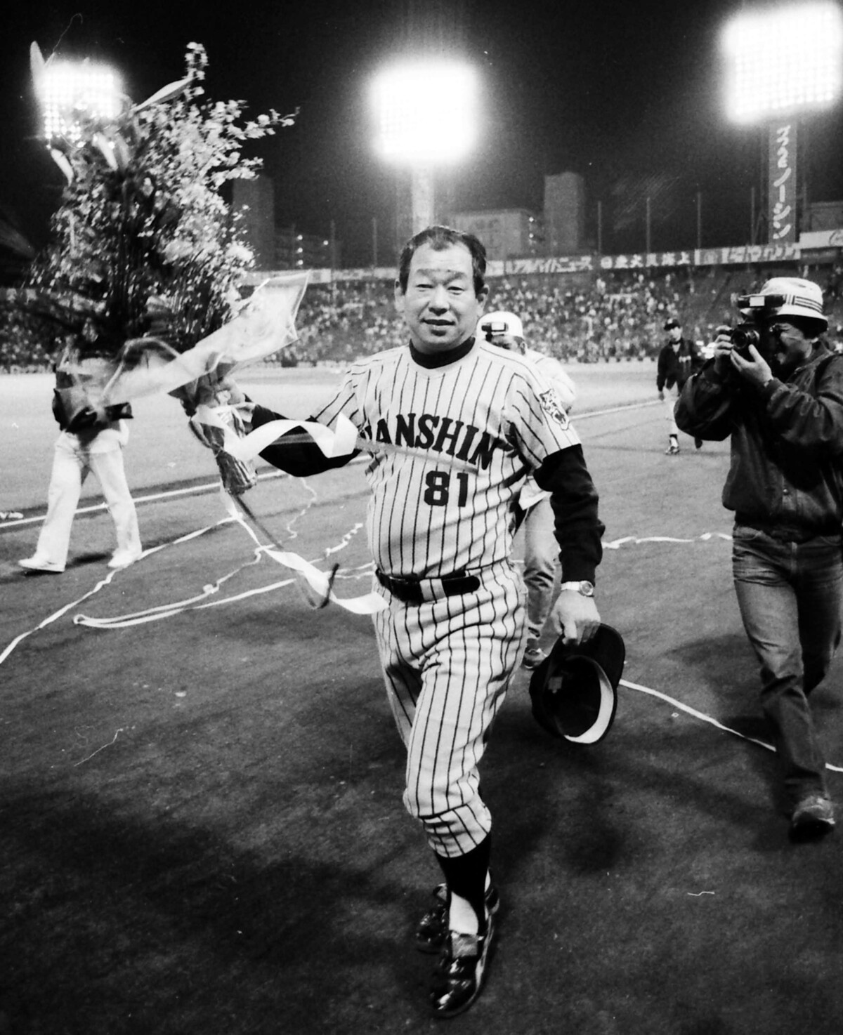 阪神を球団初の日本一に導いた1985年の吉田義男さん（写真・日刊スポーツ/アフロ）