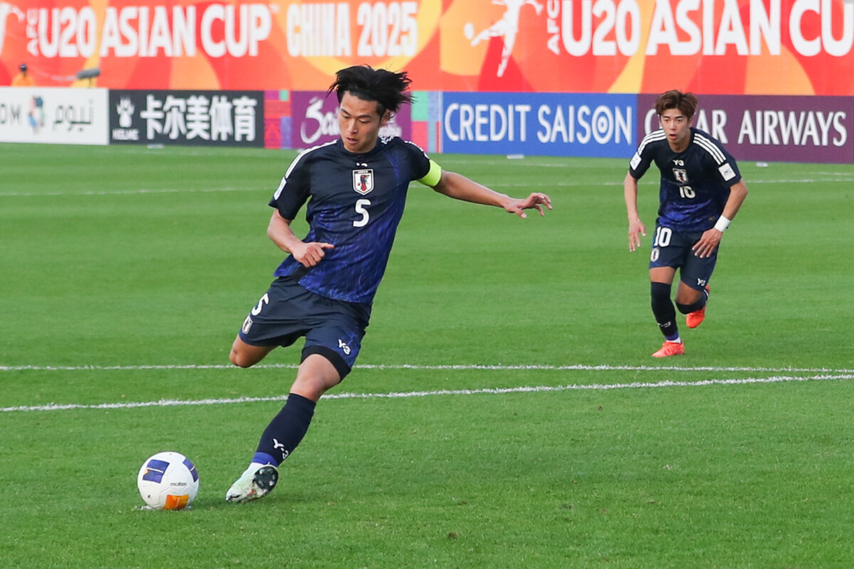 U-20W杯出場権を獲得したキャプテンDF市原吏音（写真：新華社/アフロ）