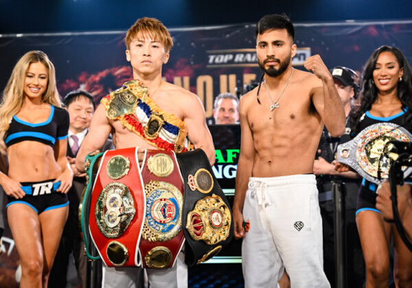 井上尚弥とカルデナスが前日計量を一発でパス（写真・山口裕朗）