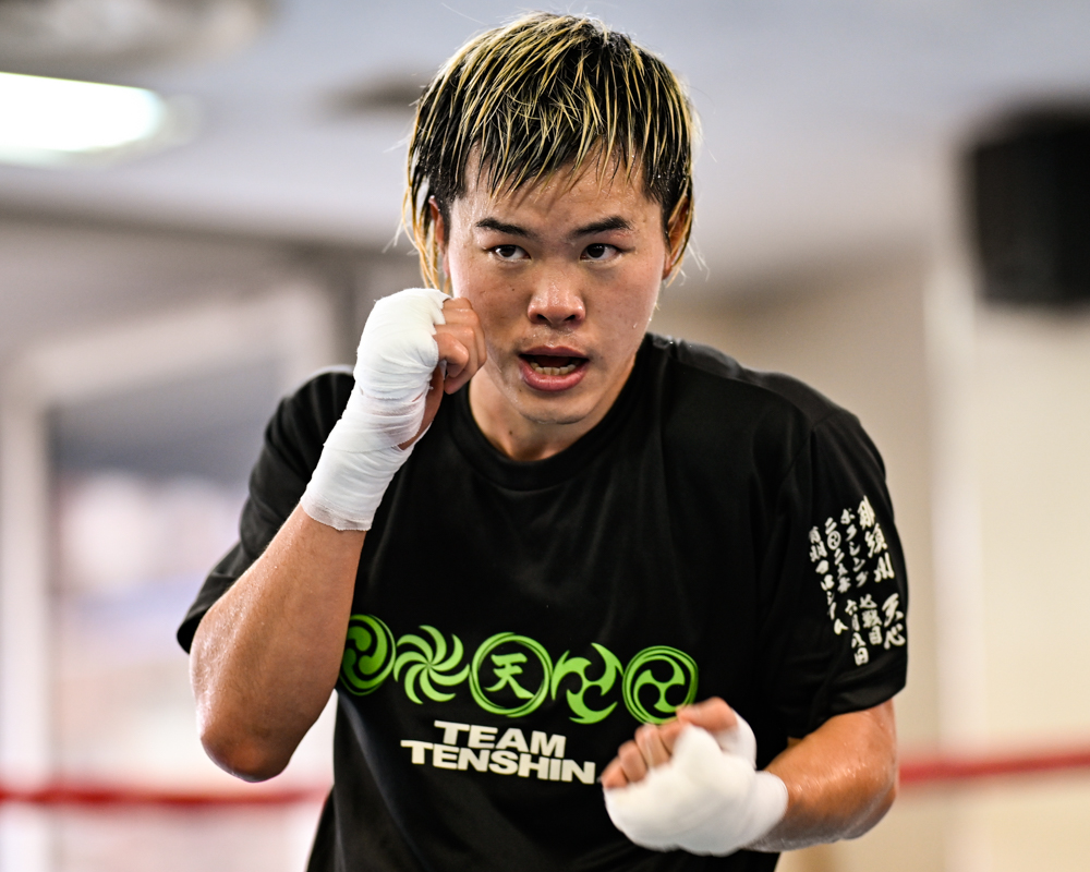 世界前哨戦を前に天心が武居由樹とのビッグマッチ、そして井上尚弥対中谷潤人のスーパーマッチについて言及した(写真・山口裕朗)