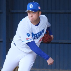 中日の新守護神の松山が魂の20球でサヨナラ勝利を呼び込む（資料写真・黒田史夫）