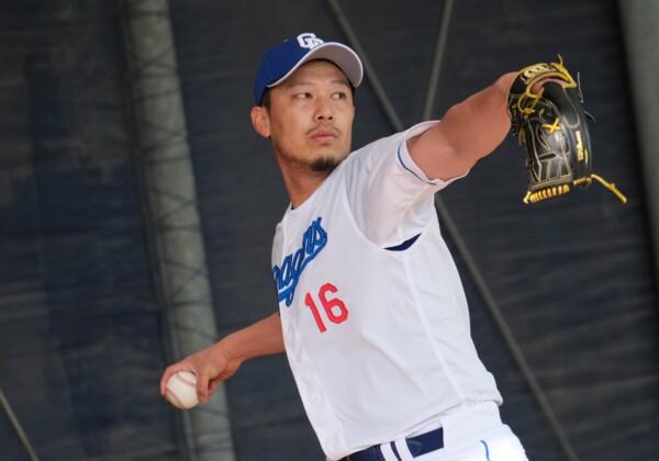 中日の岩嵜翔のオリックスへの金銭トレードが発表（写真・黒田史夫）