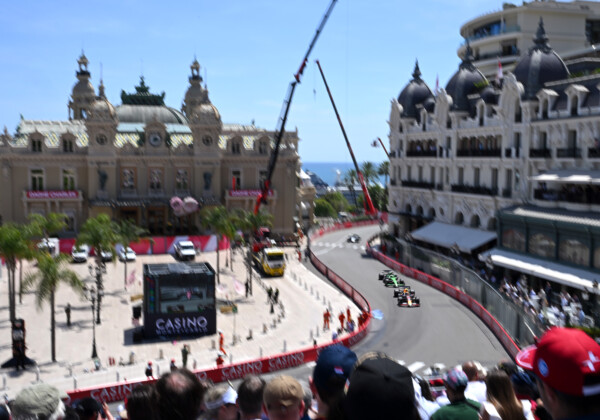 モナコGPの予選で12番手となったレッドブルの角田裕毅が不満を爆発？！（写真・Getty Images / Red Bull Content Pool)