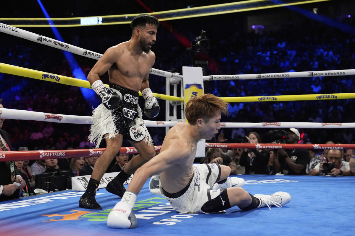 井上尚弥が米ラスベガス決戦でまさかのダウンを喫した(写真・AP/アフロ)