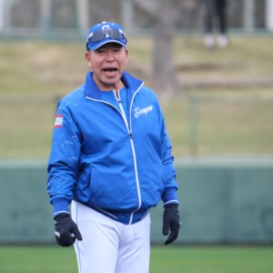 中日の井上監督が仕掛けた本盗の奇襲も不発（資料写真・黒田史夫）