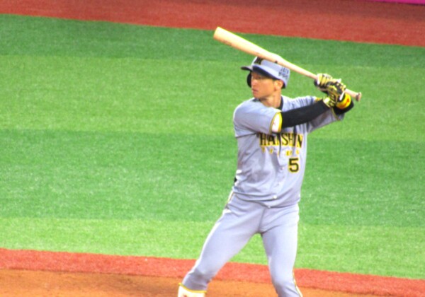 近本は3安打２打点の活躍
