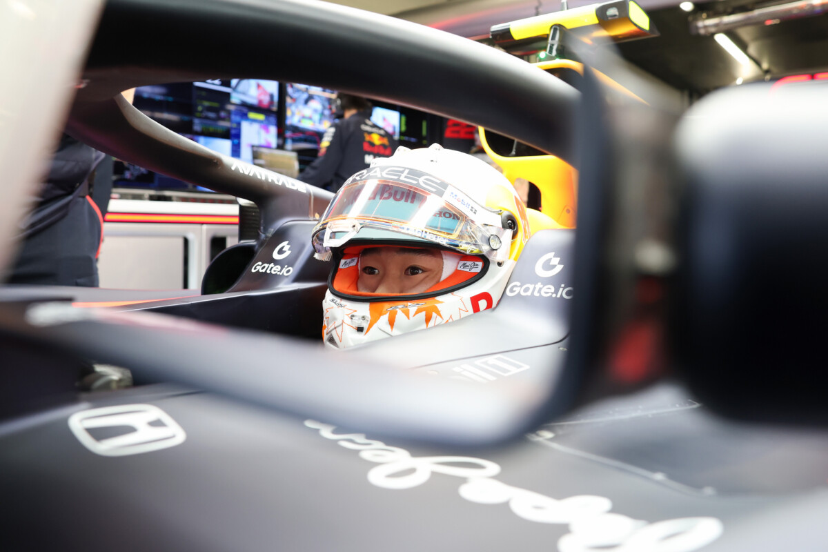 レッドブル角田裕毅のサマーブレイク中の解雇は回避された(写真・Getty Images / Red Bull Content Pool)