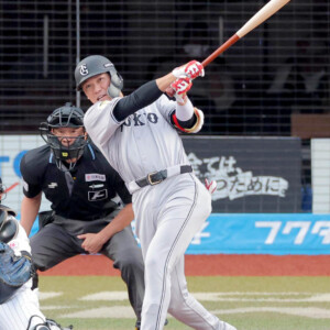 坂本勇人が延長11回に決勝アーチ（資料写真・スポーツ報知/アフロ）