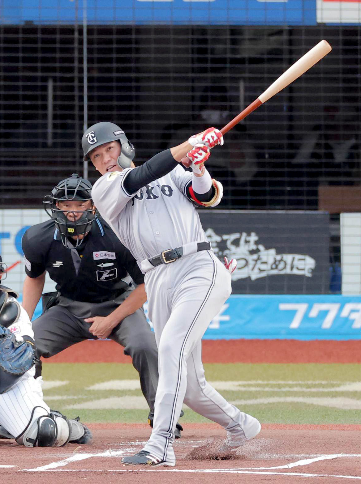坂本勇人が延長11回に決勝アーチ(資料写真・スポーツ報知/アフロ)