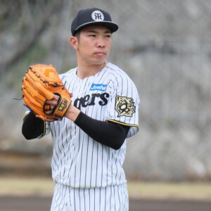 阪神の石井大智が40試合連続無失点のプロ野球新記録を樹立（資料写真・黒田史夫）