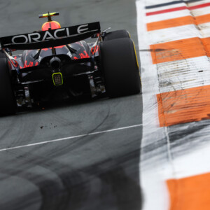 角田裕毅に進路を妨げられたとストロールが激怒（写真・Getty Images / Red Bull Content Pool)