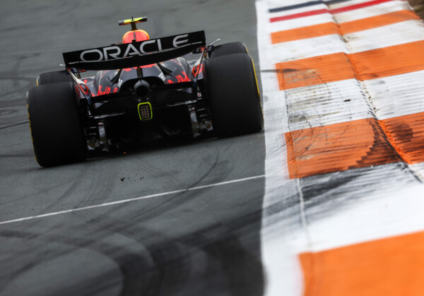 角田裕毅に進路を妨げられたとストロールが激怒（写真・Getty Images / Red Bull Content Pool)