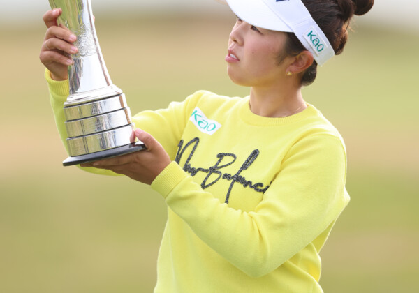 山下美夢有が全英女子を制覇する快挙（写真：PA Images/アフロ）