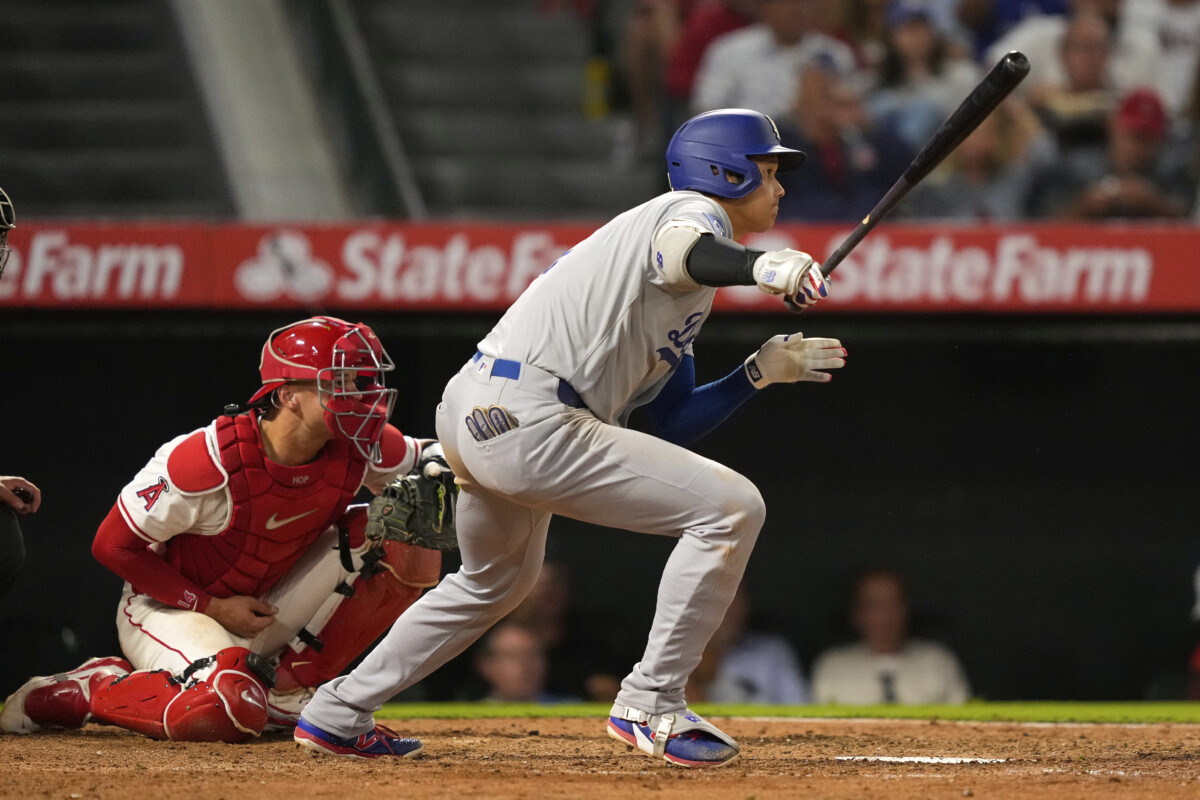 大谷翔平が古巣のエンゼルス戦でまさかのトリプルプレー(写真・AP/アフロ)