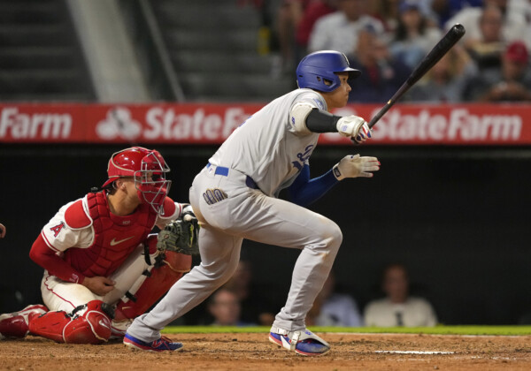 大谷翔平が古巣のエンゼルス戦でまさかのトリプルプレー（写真・ＡＰ/アフロ）