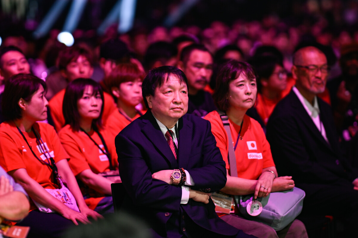 リングサイドで見守る大橋会長が抱いていた懸念（写真・山口裕朗）