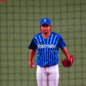 戦力外通告された三嶋一輝は現役続行を希望