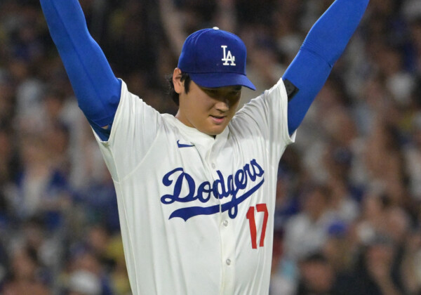 大谷はフィリーズ戦で5回をノーヒットノーランに抑えるも不可解な交代を告げられチームはまさかの逆転負け