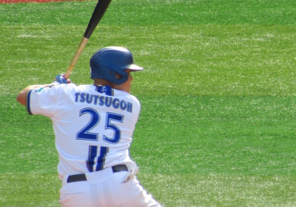 筒香が2本塁打を含む4安打3打点と大暴れ
