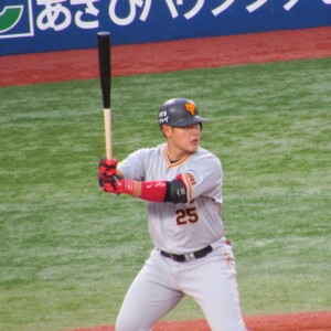 巨人が今オフの岡本和真のポスティングによるメジャー挑戦を発表した