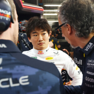 レース後に角田裕毅はメキース代表と話し合っていた（写真・Getty Images / Red Bull Content Pool)