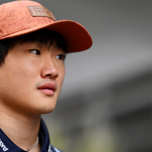 角田裕毅が米国GPスプリントで7位入賞を果たすもGP予選で13位に沈み、走路妨害をしたローソンとガスリーに激怒（写真・Getty Images / Red Bull Content Pool)