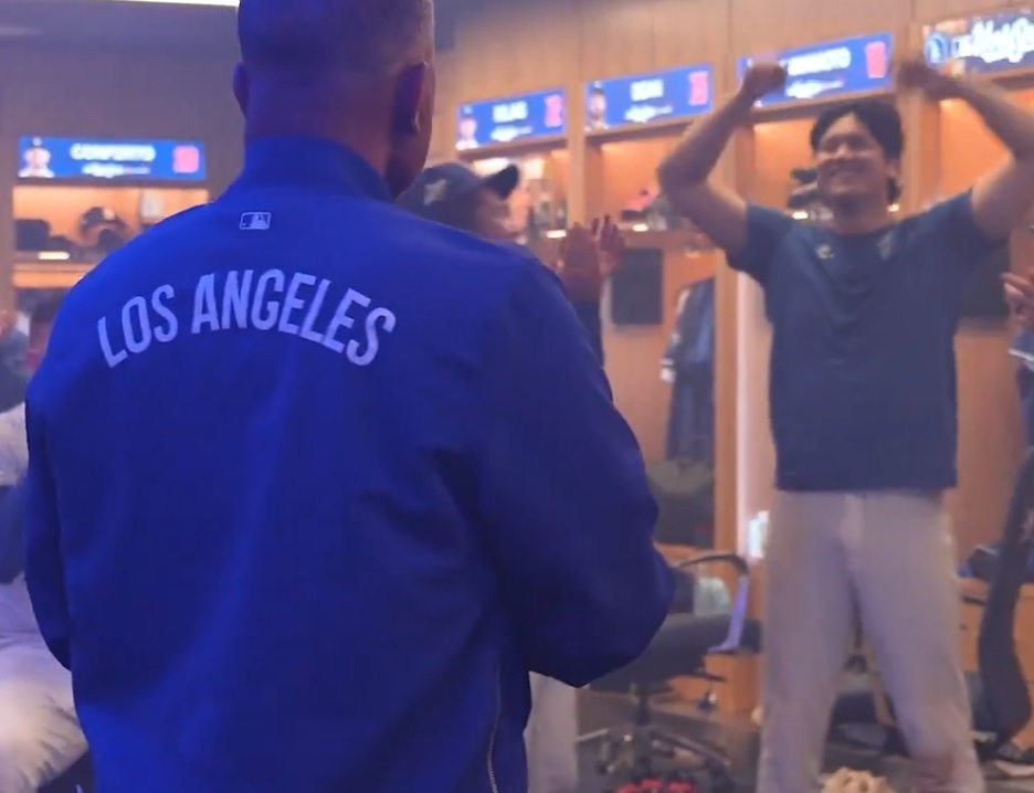 18回の死闘を制したド軍のロッカーであったもうひとつの物語（ドジャース公式Ｘより引用）