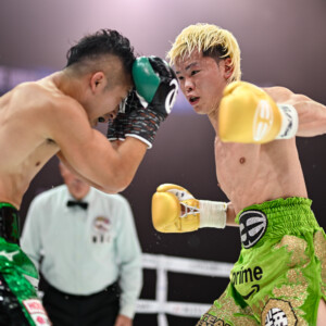 １、2ラウンドは天心がリードしていた（写真・山口裕朗）