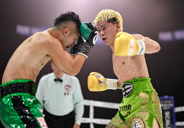 １、2ラウンドは天心がリードしていた（写真・山口裕朗）