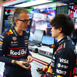 メキース代表がタイヤの空気圧設定のミスで19番手に沈んだ角田裕毅に謝罪したが（写真・Getty Images / Red Bull Content Pool)