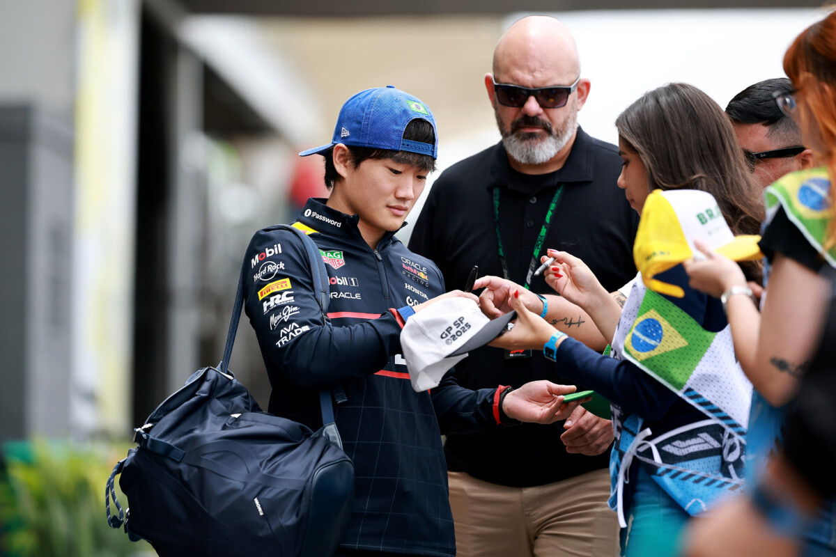 角田裕毅はサンパウロでも大人気だ（写真・Getty Images / Red Bull Content Pool)