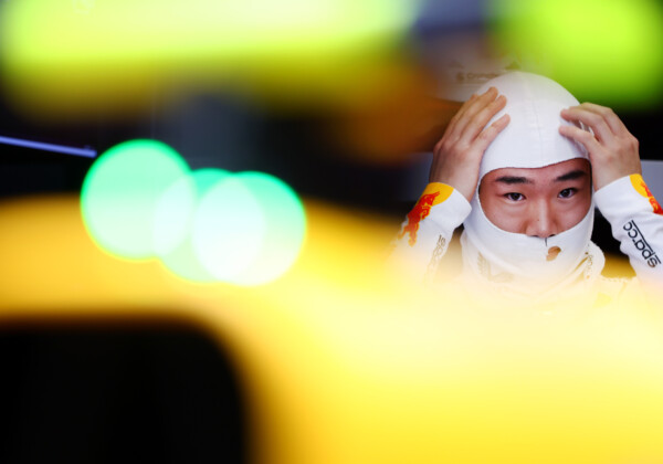 残留大ピンチの角田裕毅に残されたチャンスは明日開幕のラスベガスGPを含めて残り2レースだ（写真・Getty Images / Red Bull Content Pool)