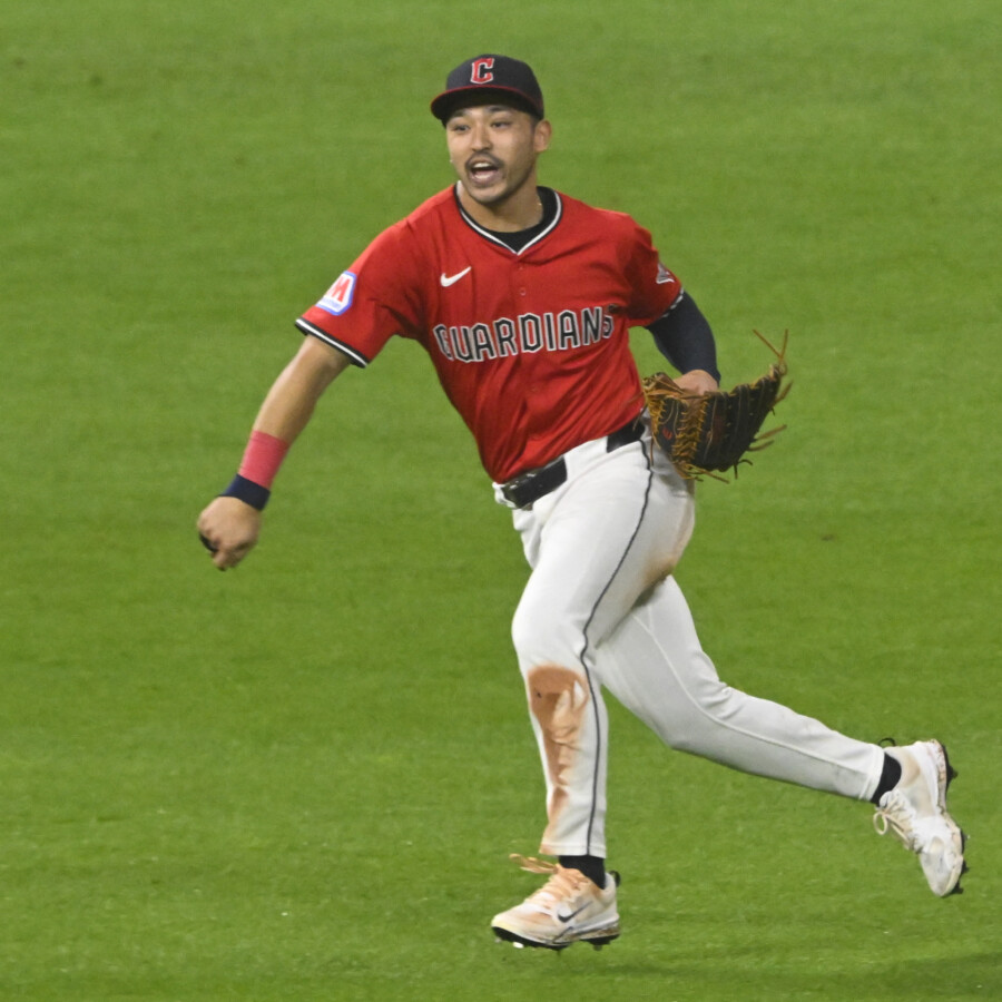 ドジャースが今オフにトレードで狙う可能性のあるガーディアンズのスティーブン・クワン(写真:Imagn/ロイター/アフロ)