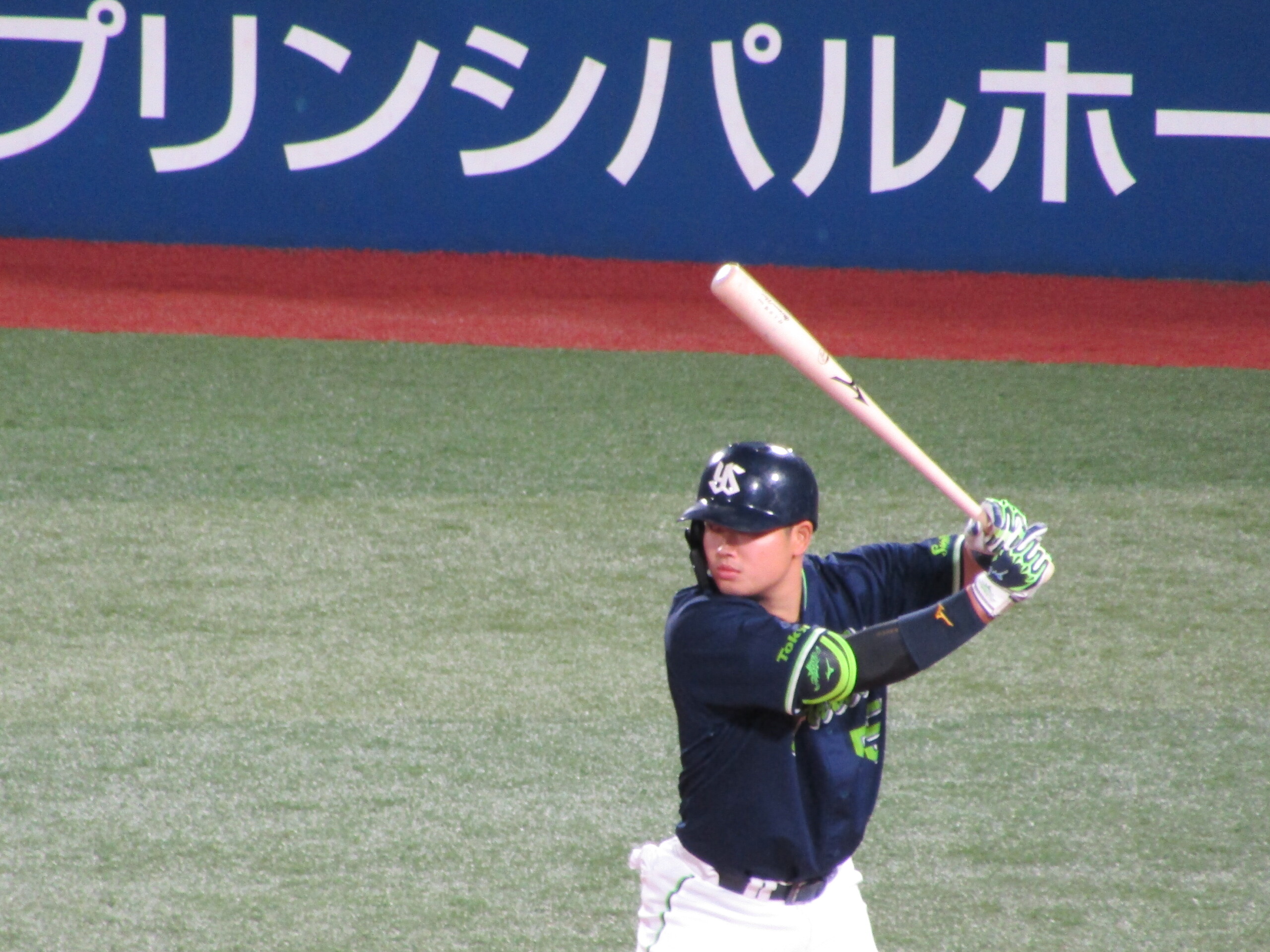 ドジャースなら1年だけ“仮レフト”で」村上宗隆を狙うのはド軍