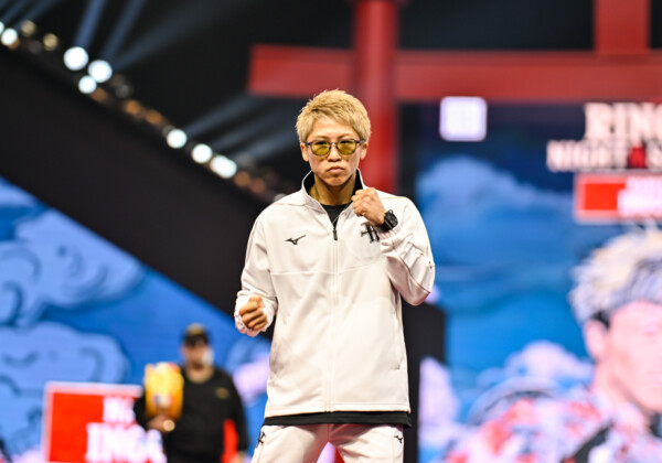 海外メディアの取材殺到（写真・山口裕朗）