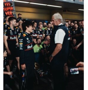 これが削除される前の問題となったトリミングのない写真